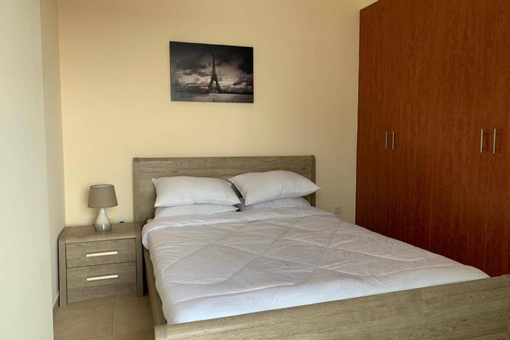 Ferienwohnung Cozy 2Bhk Near To Dmcc Metro Station -505 Dubai Exterior foto