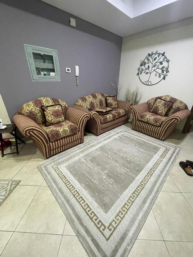 Ferienwohnung Cozy 2Bhk Near To Dmcc Metro Station -505 Dubai Exterior foto